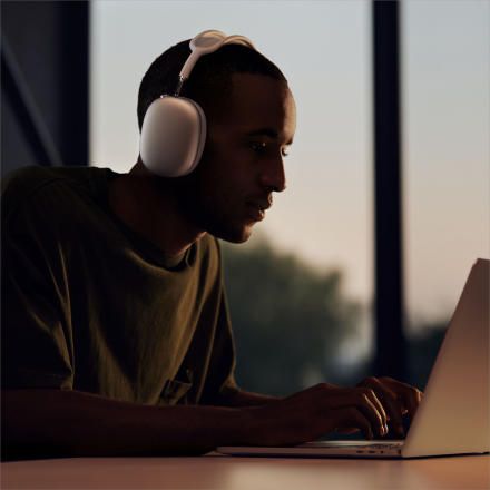 Беспроводные наушники Apple AirPods Max «Серый космос» (MGYH3RU/A)